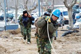 顶风冒雪，完成市中心地下变电站电缆敷设