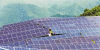 重庆黔江区：高山上的光伏电站 年发电量将达1亿Kwh