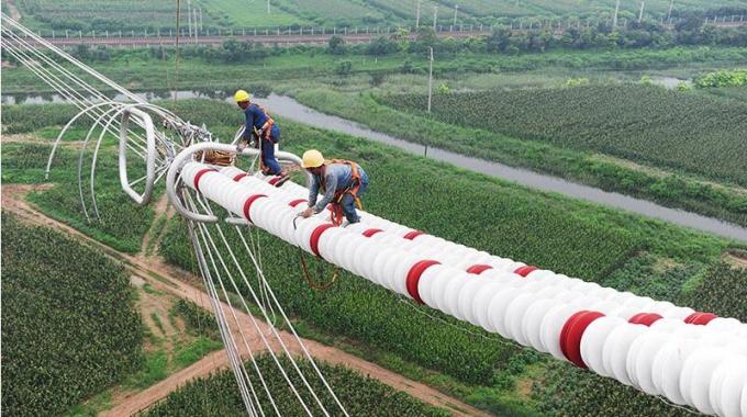 蒙西—天津南特高压线路沧州青县段加紧施工