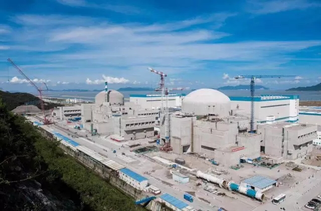 中法两国元首为广东台山核电成为EPR全球首堆工程揭牌