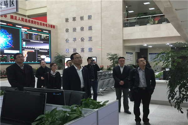 海南电力交易中心筹备组组长刘建伟一行到贵州电力交易中心调研