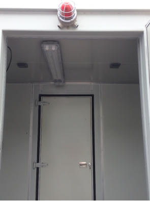 安装有创为储能站消防预警系统的科信15尺储能站