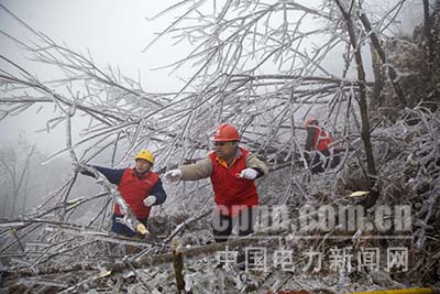 湘西供电：抗击寒潮