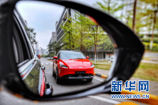 小鹏汽车第一张新能源汽车专用号牌诞生