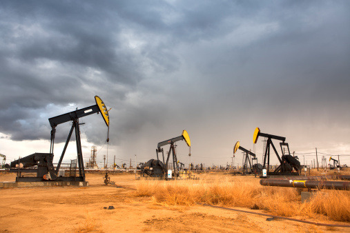 中石油11.8亿美元拿下阿布扎比两座油田10%特许权