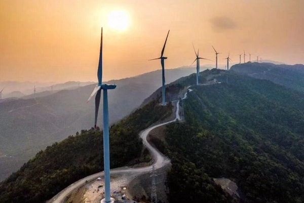中国华电在广西区域的首个风电项目并网发电