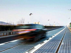 全球首段光伏路面的高速公路累计发电量近9万度