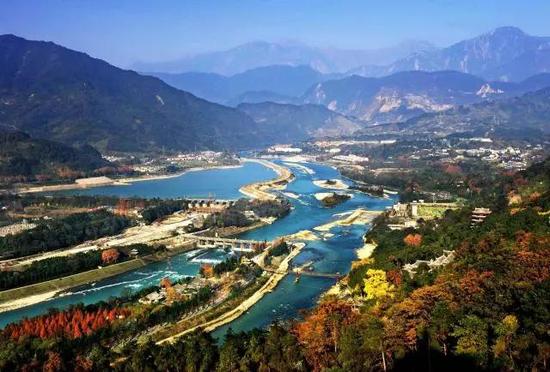 中国最出名的水利工程 都江堰