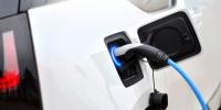 未来3-10年公共充电器仅占英国电动汽车充电站的8%
