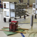 南网超高压首次自主完成换流阀阳极电抗器参数测试