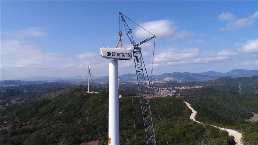惠安尖峰风电项目首批风机并网发电