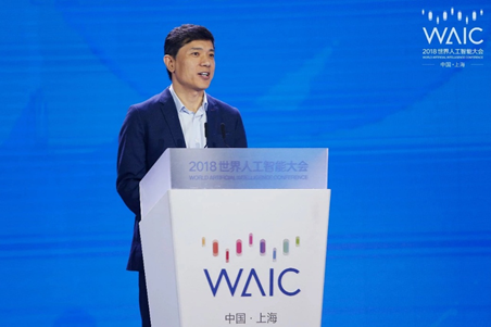 李彦宏：百度将于年底正式开源车路协同方案